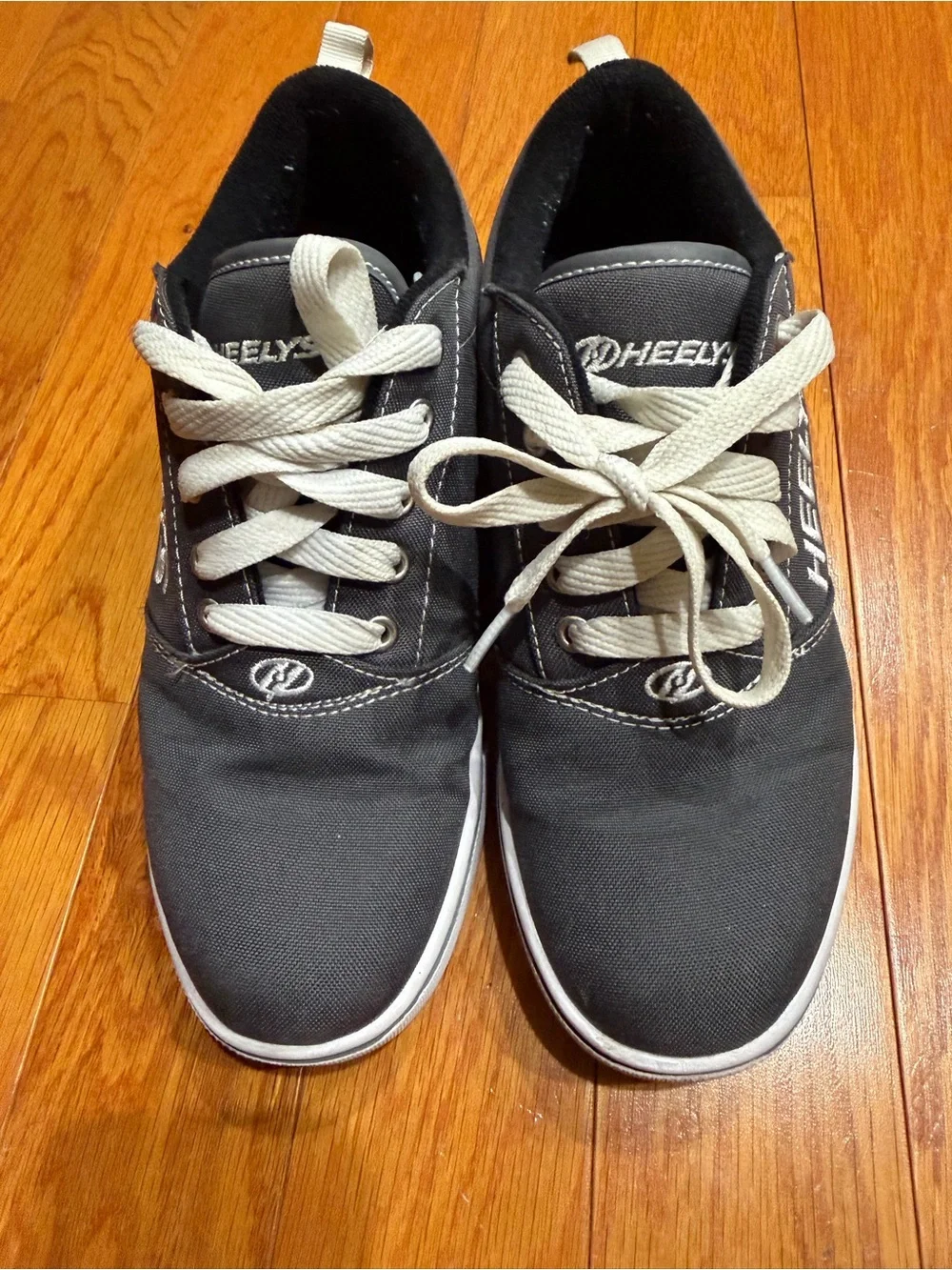 Vintage Heelys Black White Skate Shoes With Wheel Size 7